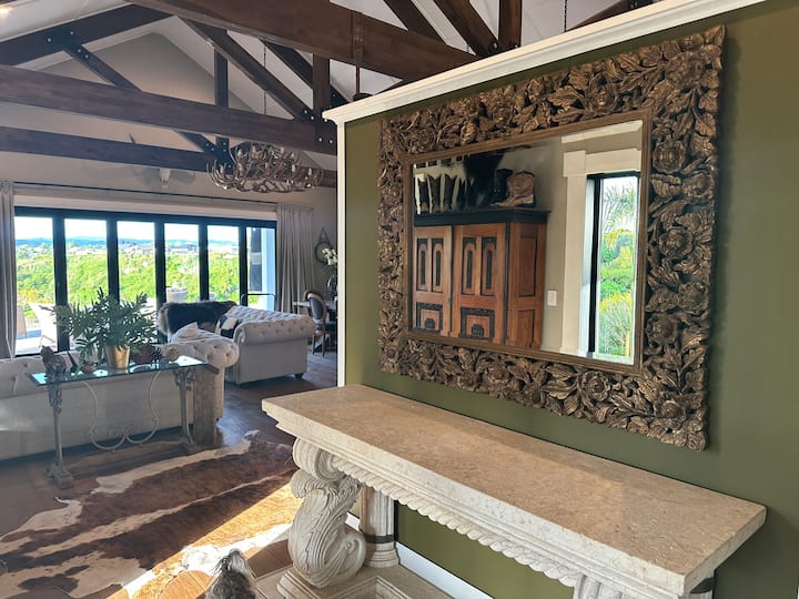 Farmhouse Luxury - Cambridge