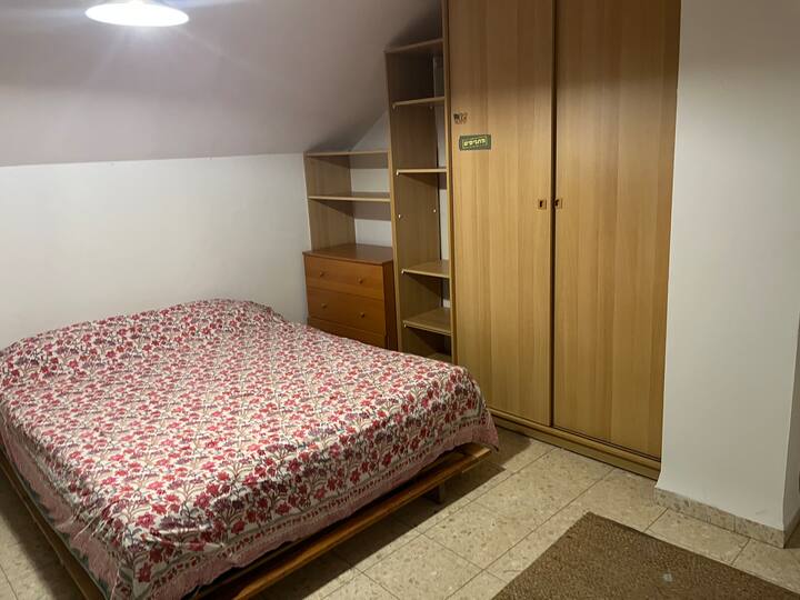 غرفة النوم 1