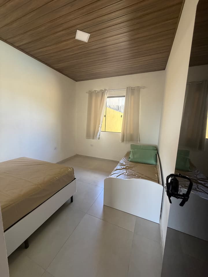 საძინებელი 1