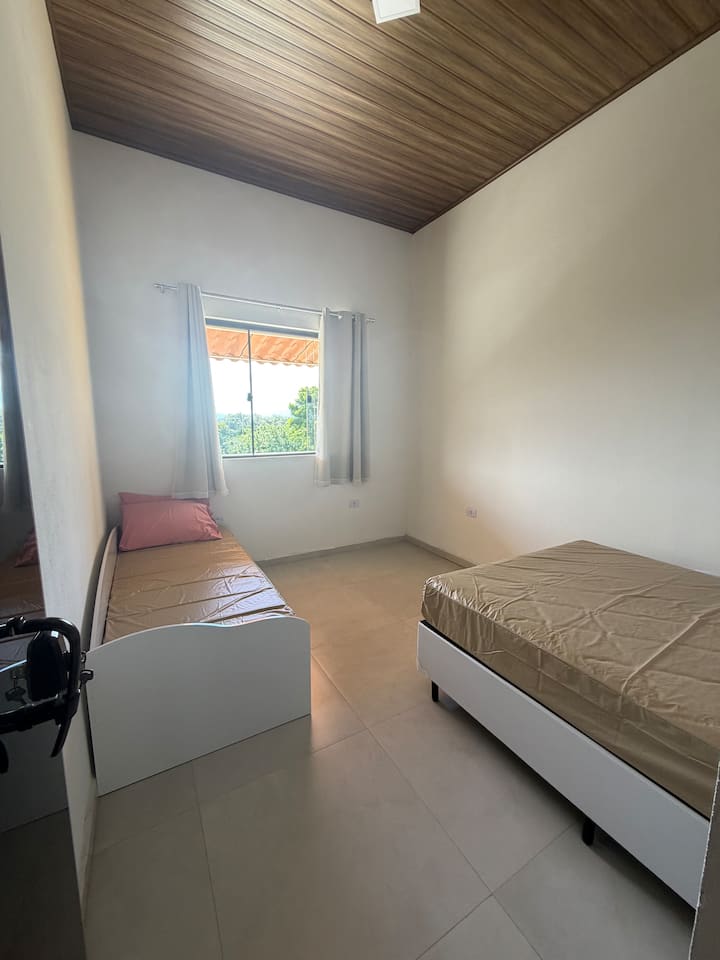 საძინებელი 2