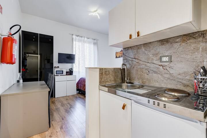 Multi property Vaticana da 10 a 16posti gallery image 4