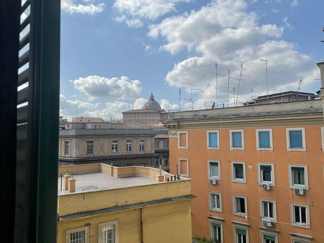 Multi property Vaticana da 10 a 16posti gallery image 5