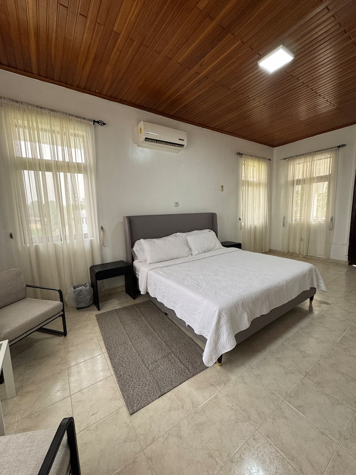 საძინებელი 1