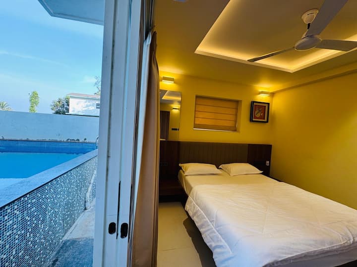 Bedroom 1 image 1