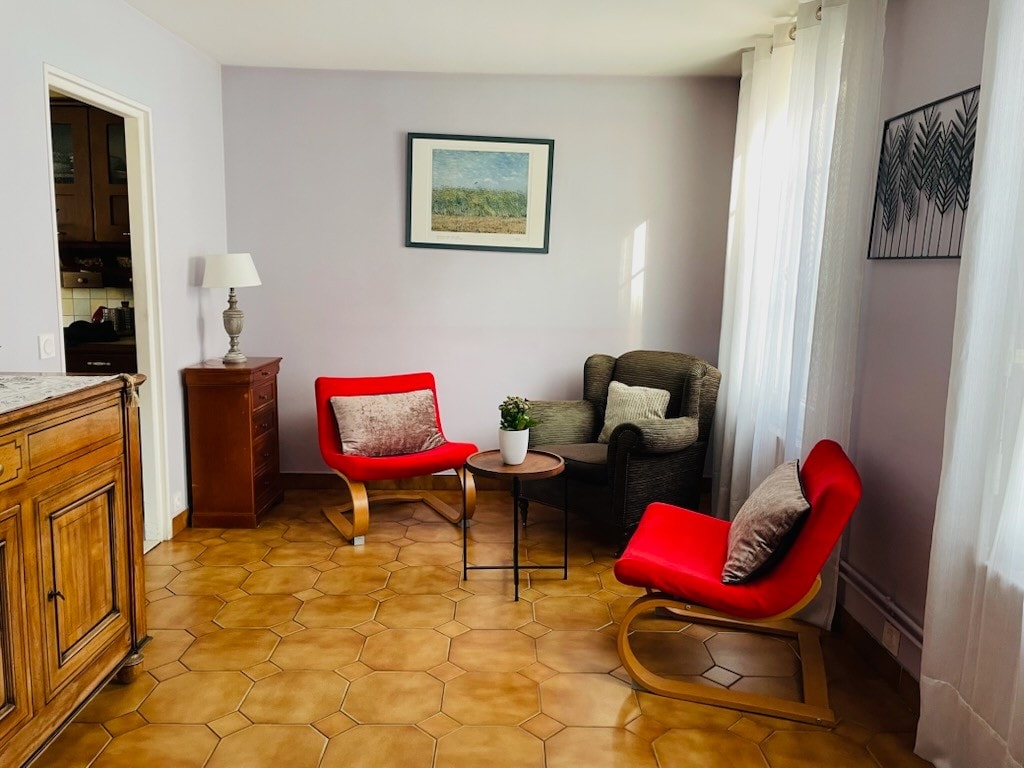 Successful Airbnb property: Apartment in Perreux sur Marne - city center. in Le Perreux Sur Marne