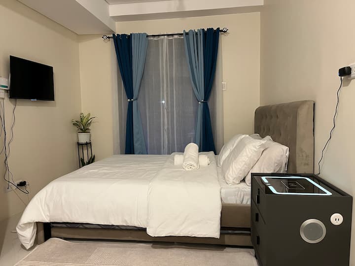 Cama tamaño queen con cama individual extraíble