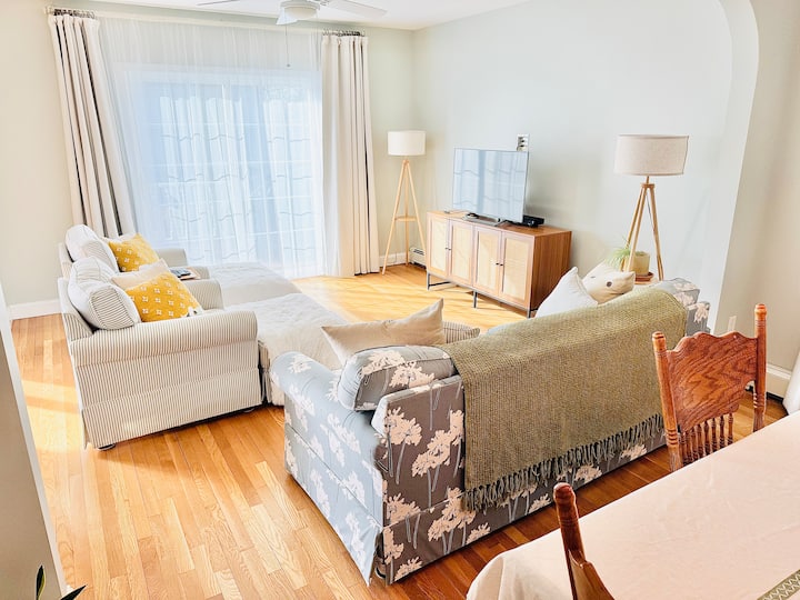 Downtown Coastal Views And Parking - Good Harbor Beach Gloucester