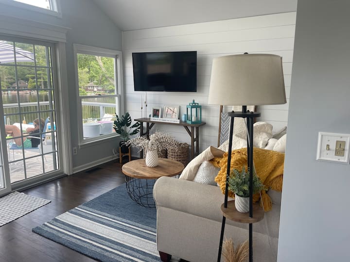 Cozy Lakefront Cottage Getaway - Swartswood State Park, Swartswood