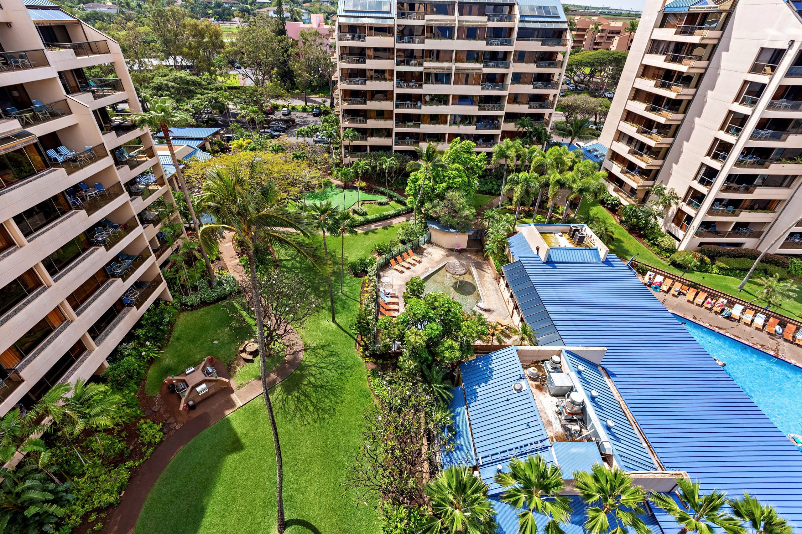 Condo in Lahaina · ★4.92 · 3 bedrooms · 6 beds · 3 baths - Image 83