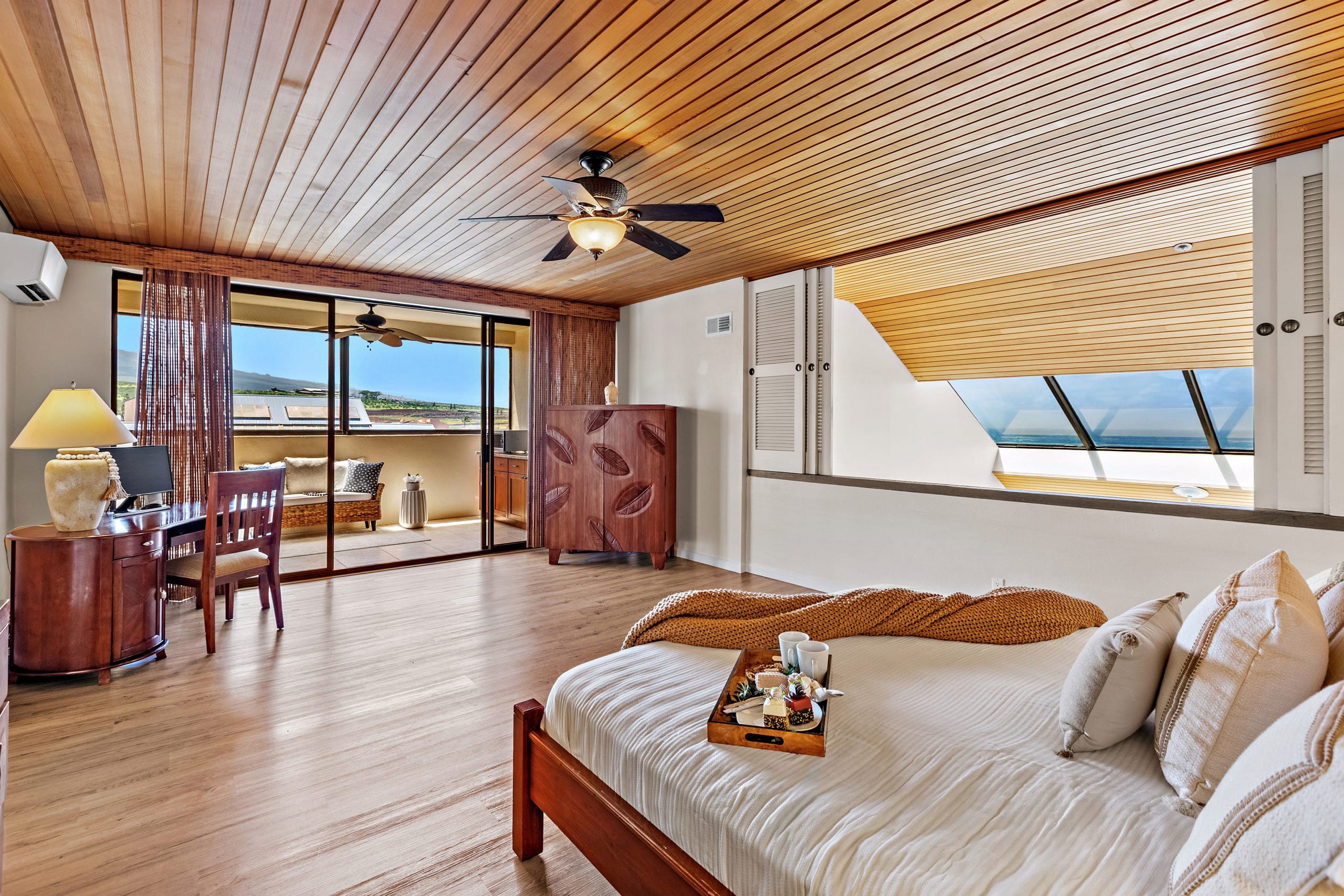 Condo in Lahaina · ★4.92 · 3 bedrooms · 6 beds · 3 baths - Image 86
