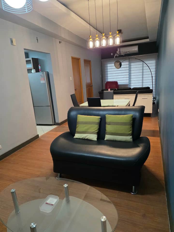 Cozy 1br Condo At Eastwood City - Quezon City