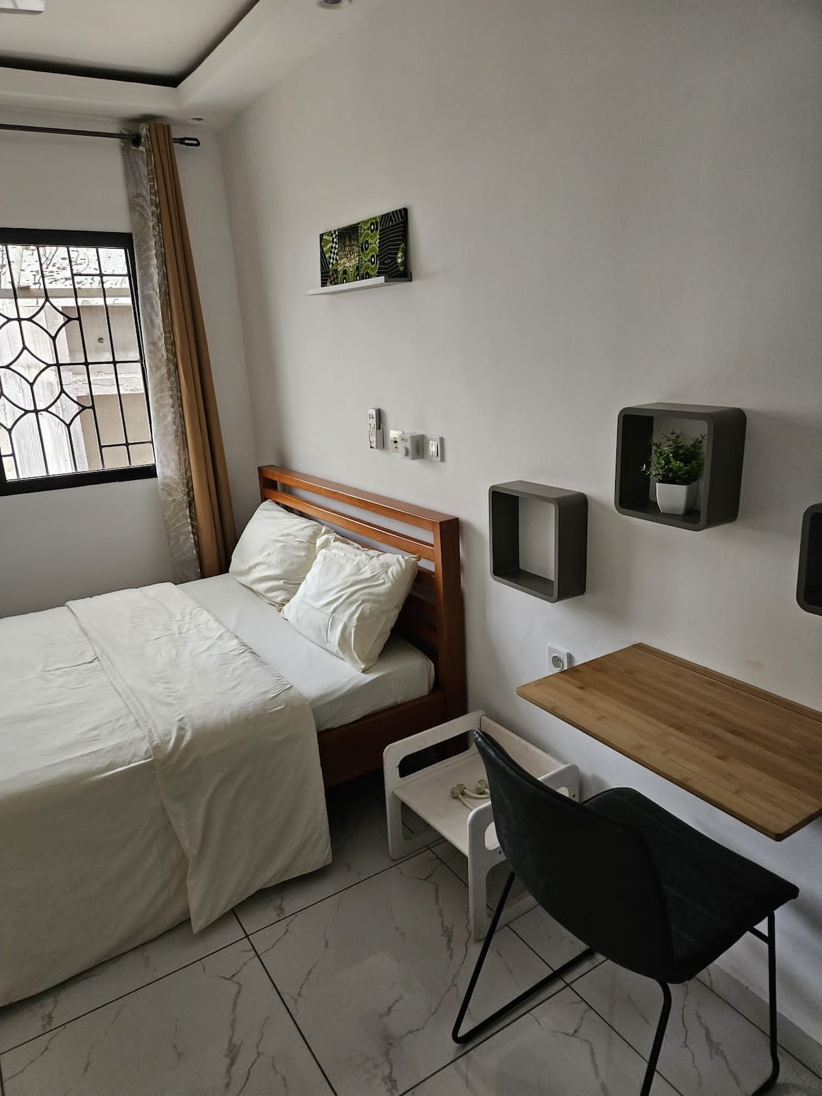 غرفة النوم 2