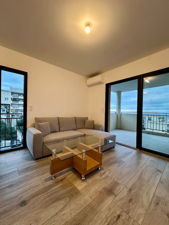 Vue Mer Incroyable Et Place De Parking Couverte - Bastia