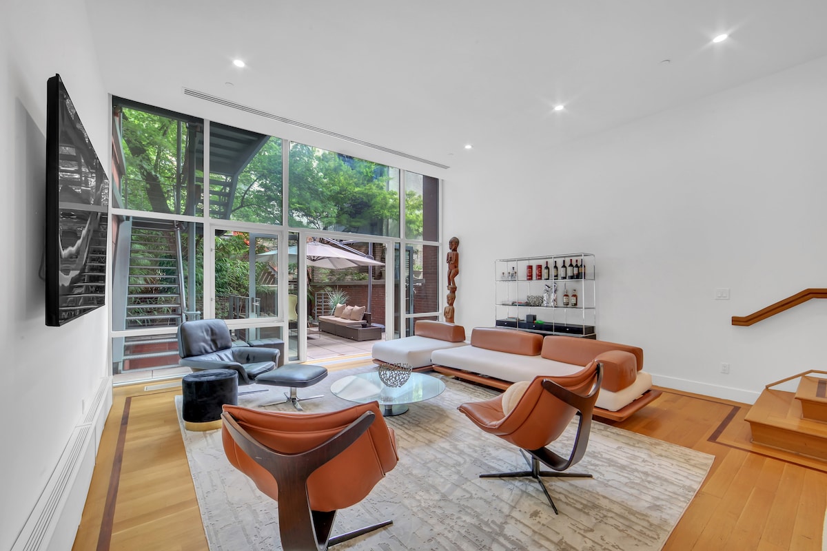 Garden Duplex Townhouse in Midtown NYC — venue photo 4
