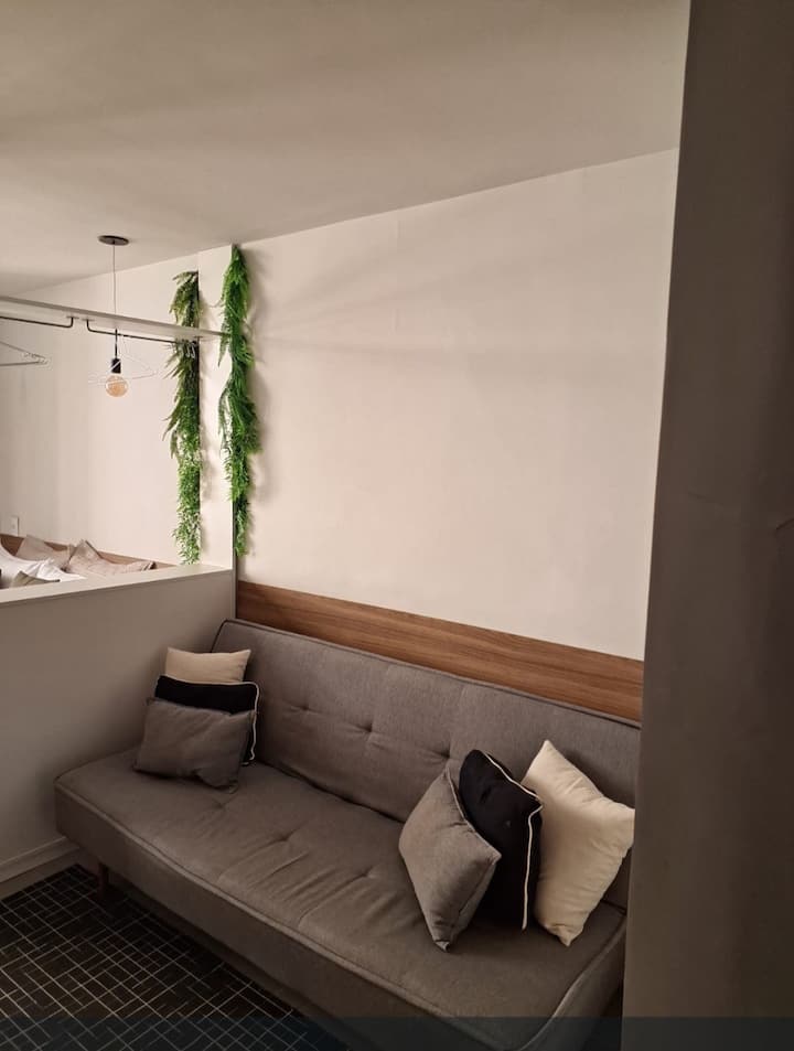 Studio Cinelandia, Vlakbij Amerikaanse Consulaat - Glória