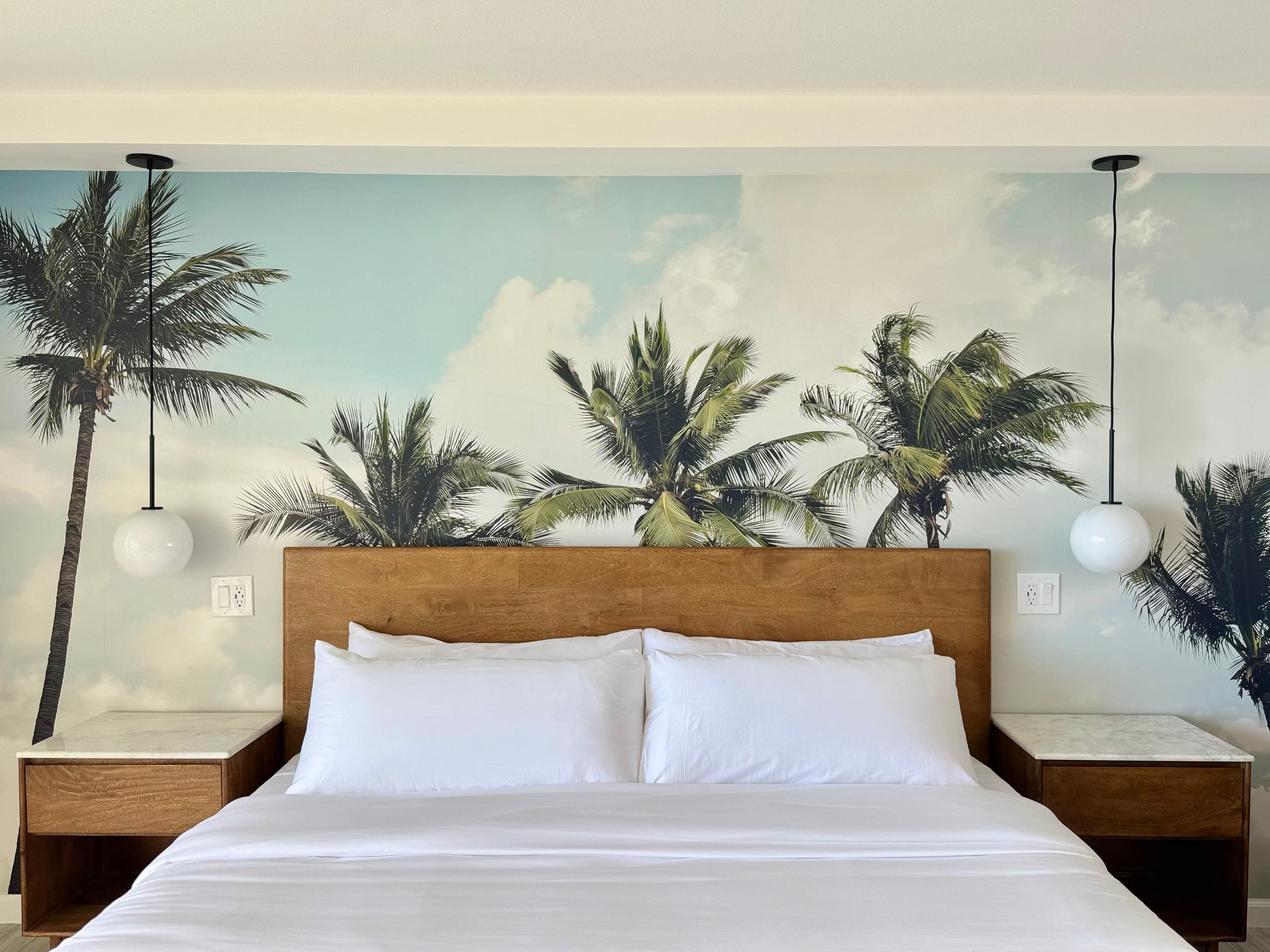 Condo in Honolulu · ★4.9 · 1 bedroom · 2 beds · 1 private bath - Image 20