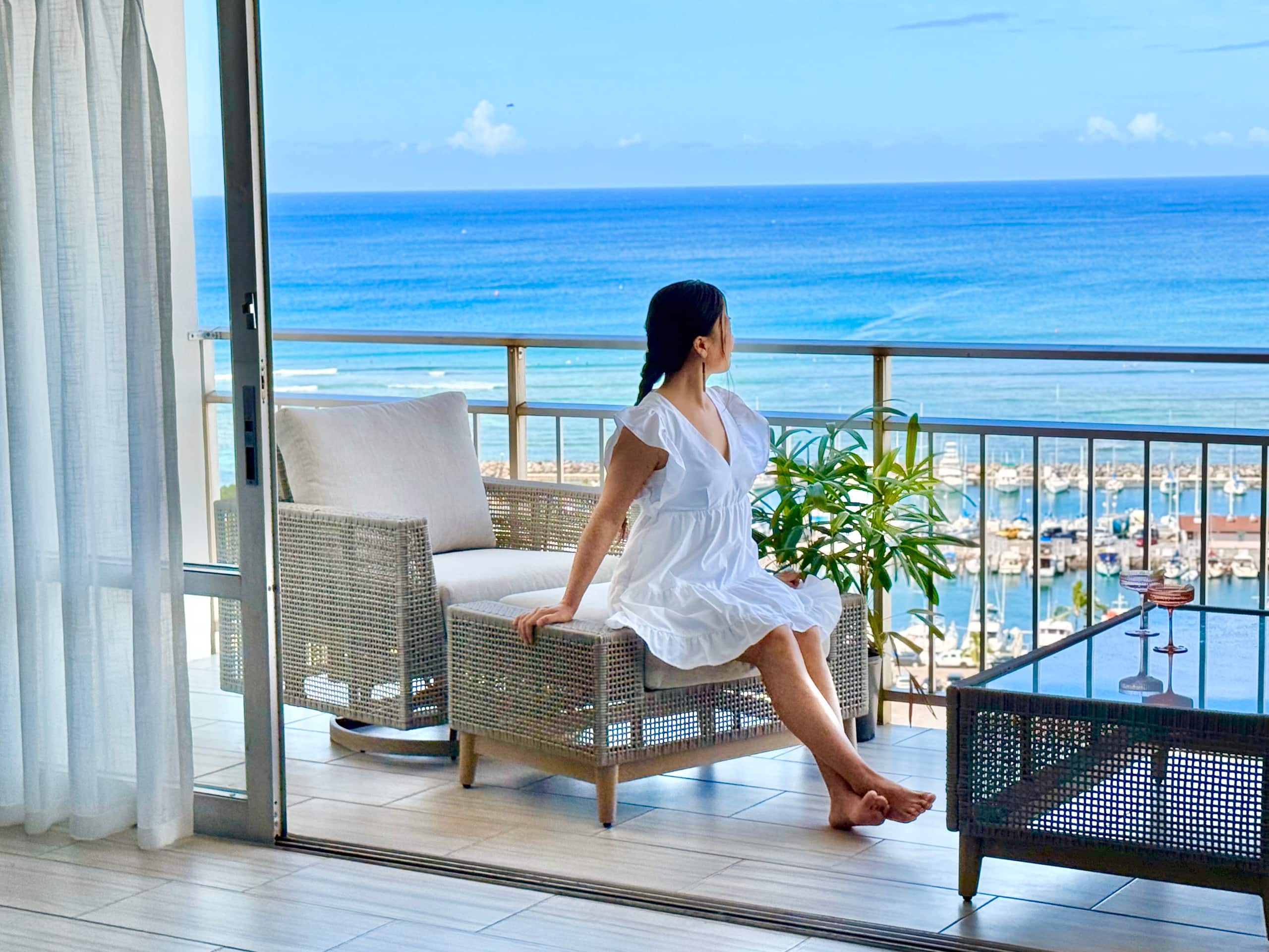 Condo in Honolulu · ★4.9 · 1 bedroom · 2 beds · 1 private bath - Image 1