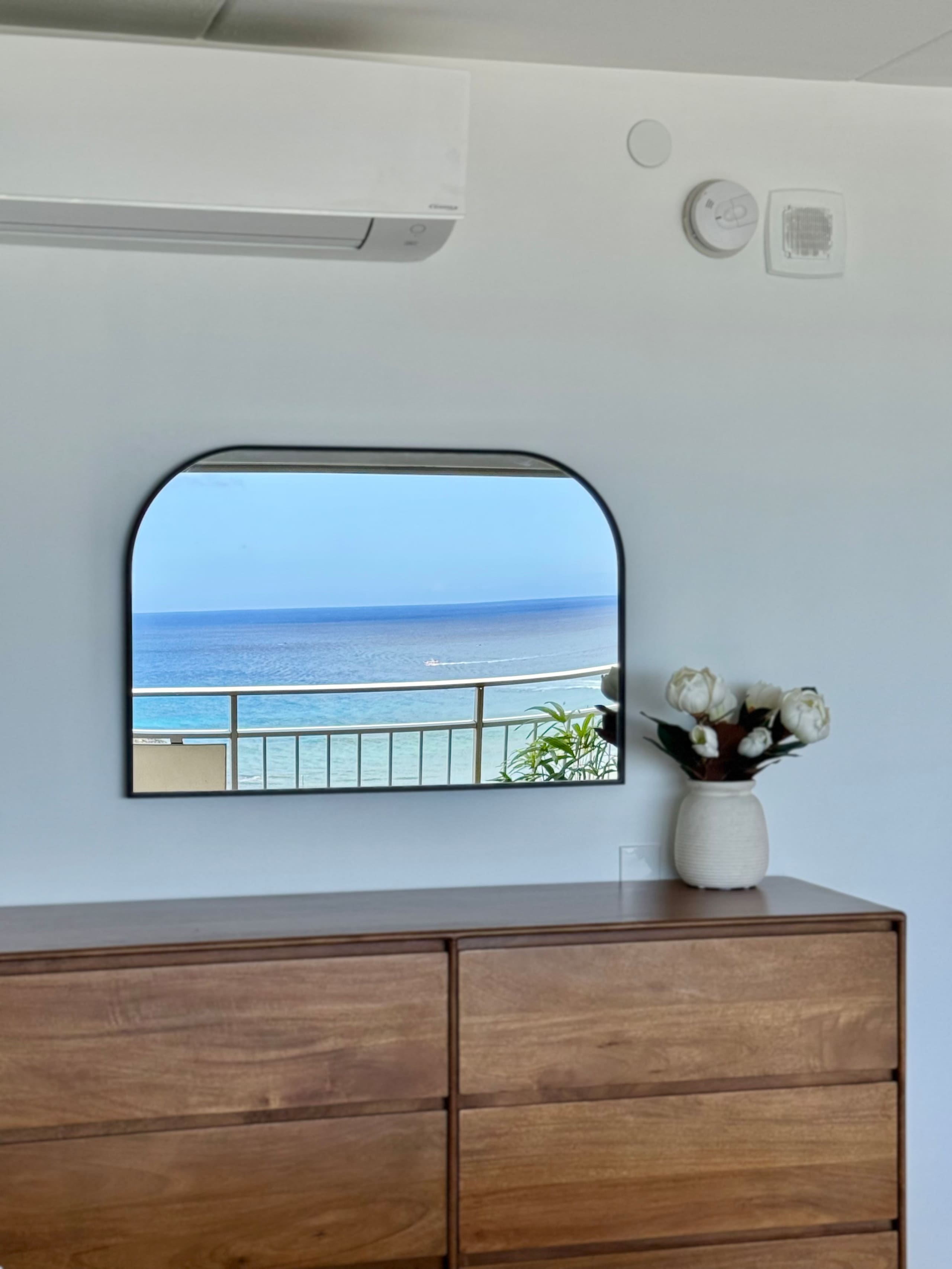 Condo in Honolulu · ★4.9 · 1 bedroom · 2 beds · 1 private bath - Image 16