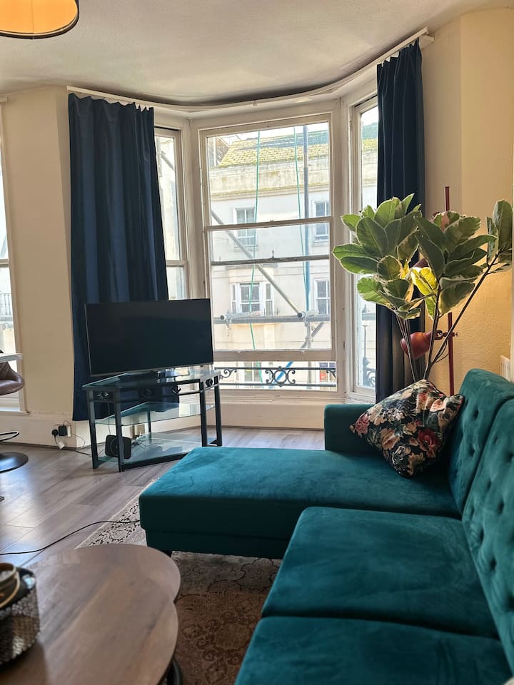 Pet-friendly Seaside Stay|14% Off Weekly|sleeps 4 - Brighton