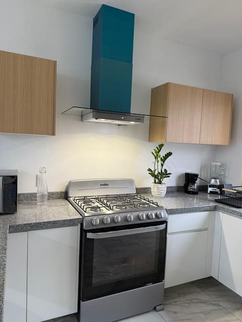 Modern House in Private Reserve Near Akron Stadium