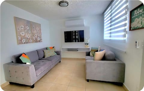 Top performing Airbnb: Family House, A/C, 2 Bathrooms, Solar Panels / Water Tank in Caguas