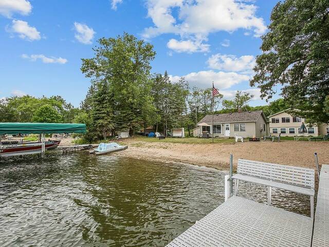 Bass Lake Retreat (Private) gallery image 5