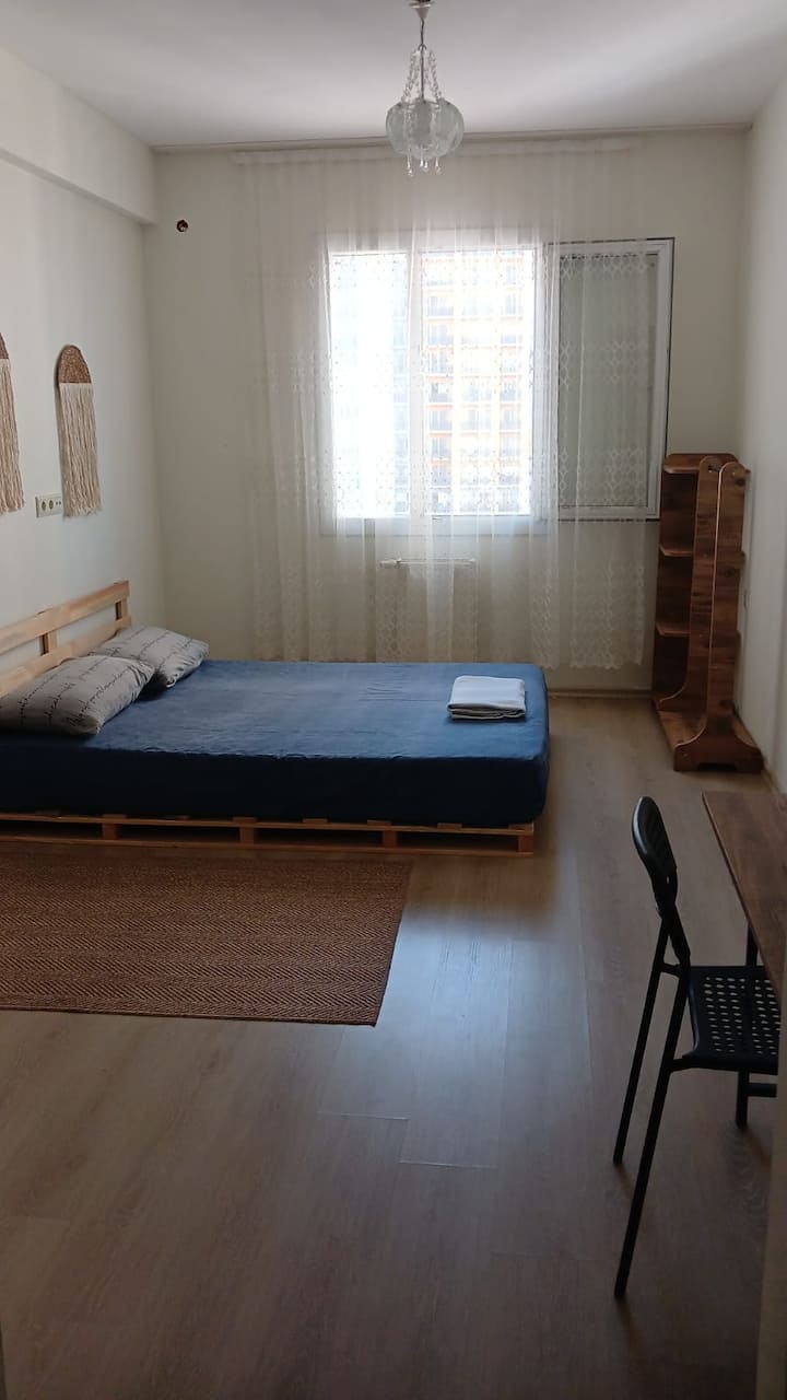 Dhomë gjumi 2