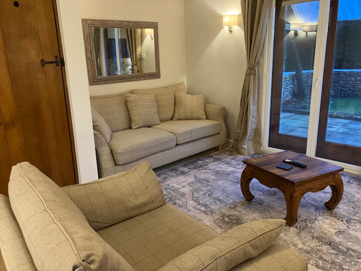 Apple Tree Cottage - 코샴