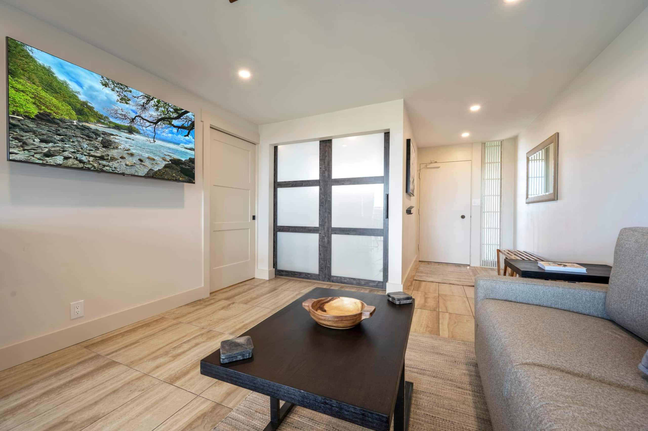 Condo in Lahaina · ★4.94 · 1 bedroom · 2 beds · 1 private bath - Image 6