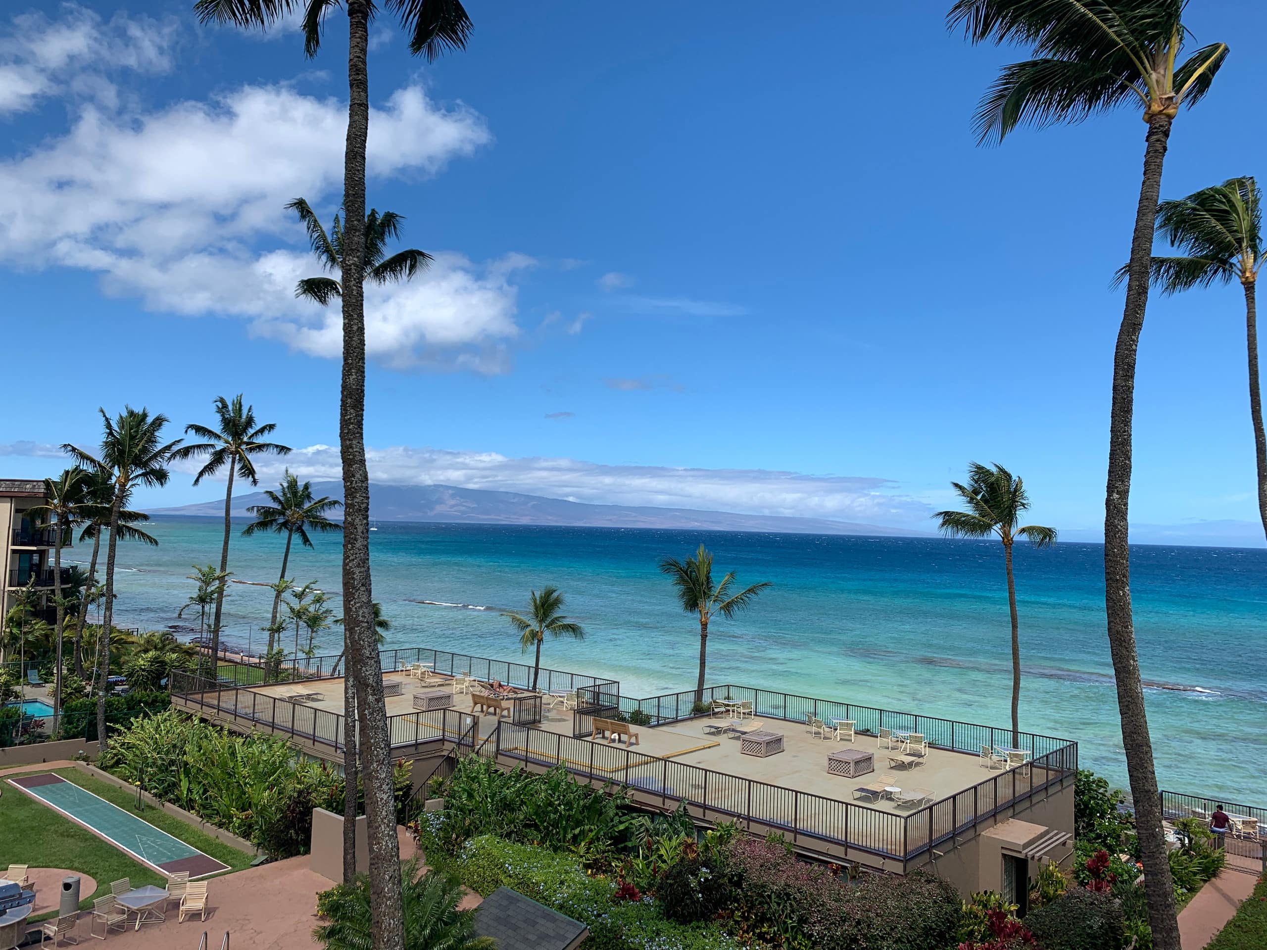 Condo in Lahaina · ★4.94 · 1 bedroom · 2 beds · 1 private bath - Image 62