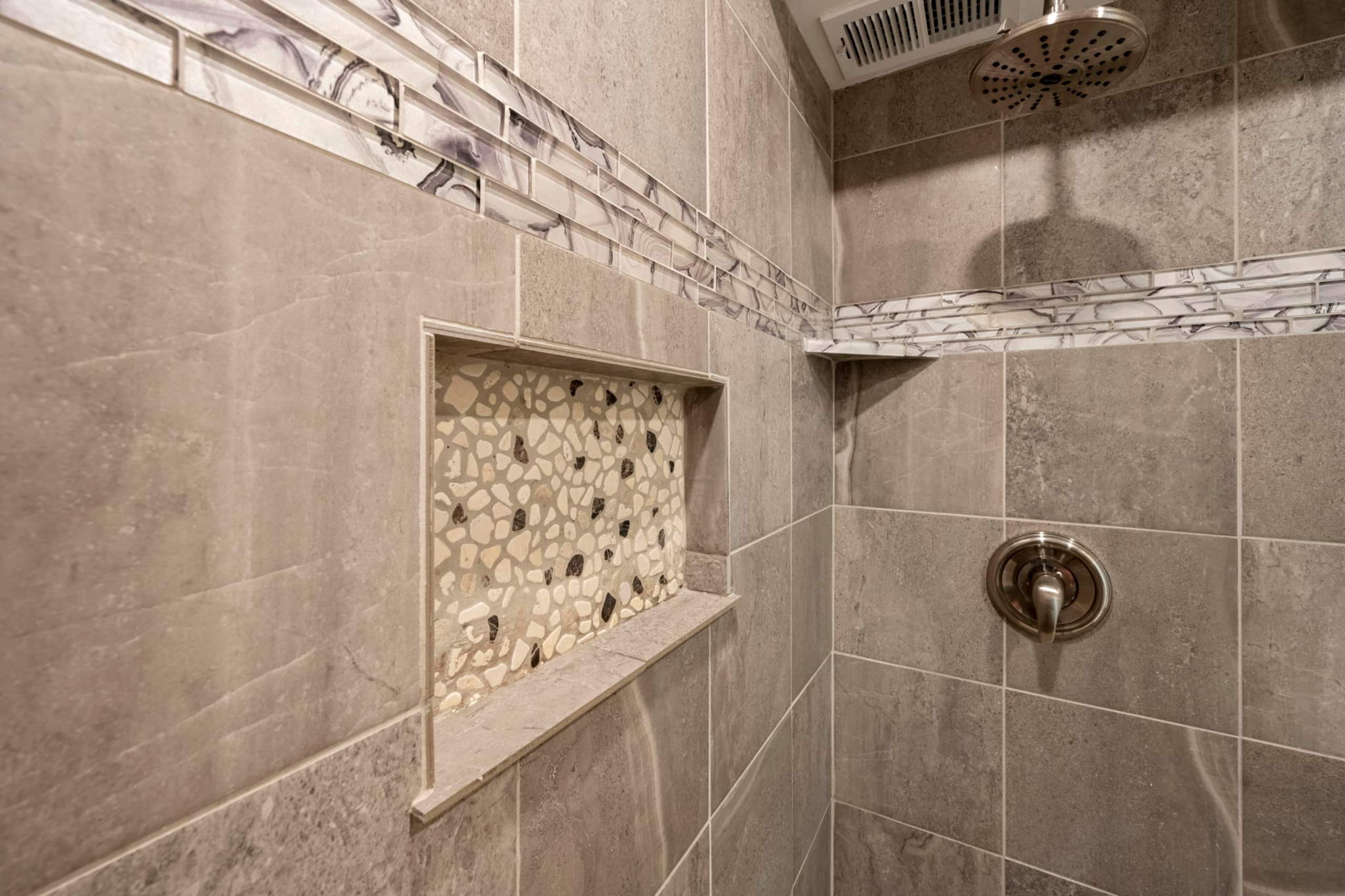 Condo in Lahaina · ★4.94 · 1 bedroom · 2 beds · 1 private bath - Image 31