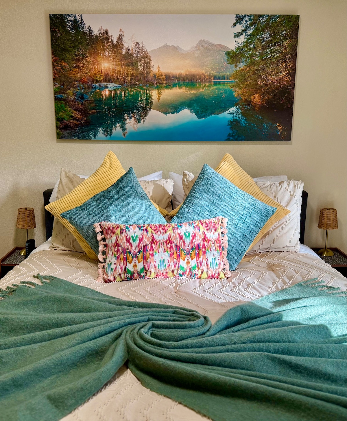 שינה נהדרת מתחילה כאן -
עם מזרן Saatva קווין סייז באיכות פרימיום. 