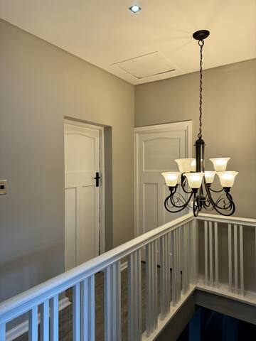 10 Sleeper Home gallery image 5