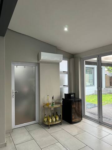 10 Sleeper Home gallery image 4