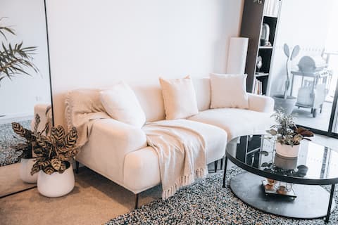 Your Newstead Luxury Getaway