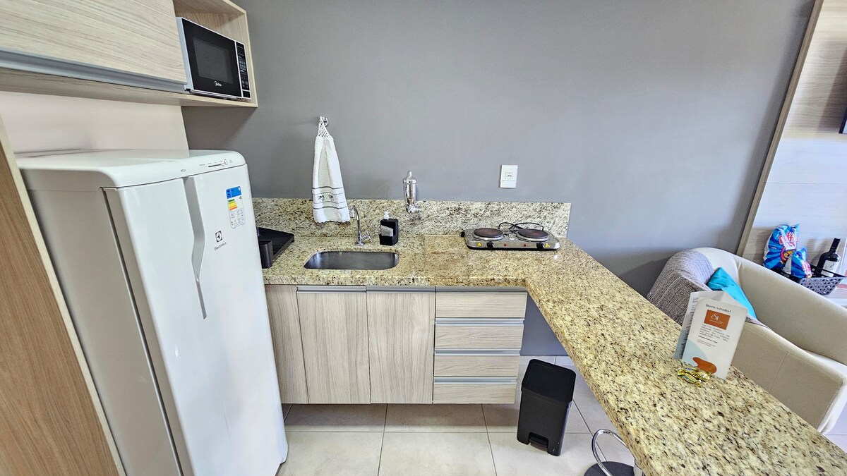 Top performing Airbnb: 5-star experience in a cozy studio! in Juíz De Fora