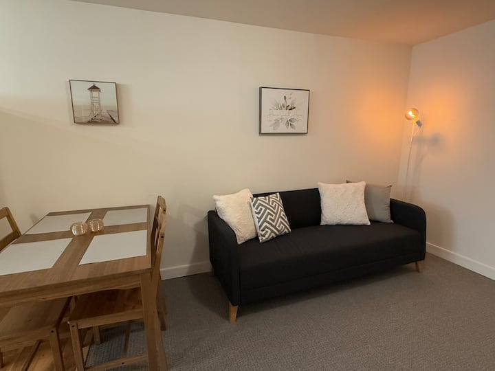 Basement Suite In Argyll - Edmonton, Canadá
