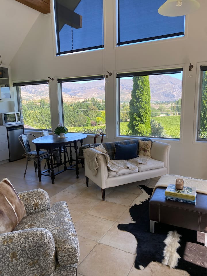 Bannock Brae Vineyard Cottage - Bannockburn