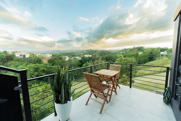Luxury container with private pool and great views - Shipping ...
