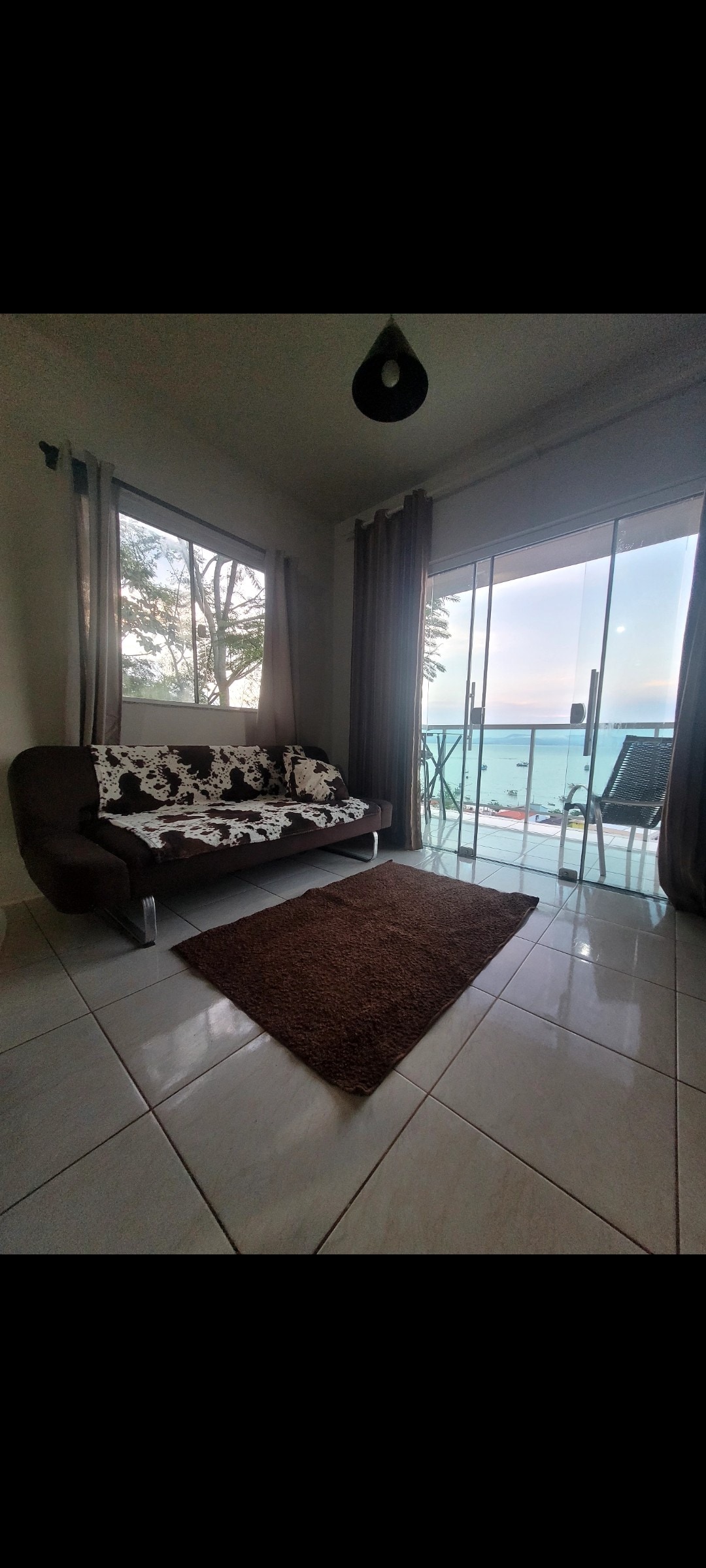 غرفة المعيشة