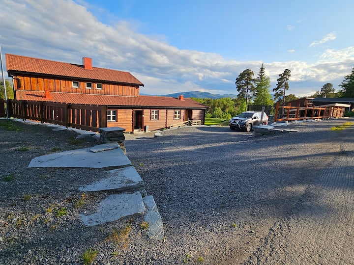 Innholdsrikt Hus Med Mange Soveplasser - Alta