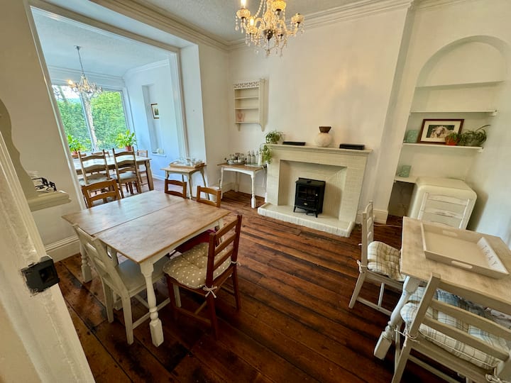 Fairhaven Stay Superior King With En Suite - No.6 - Betws-y-Coed