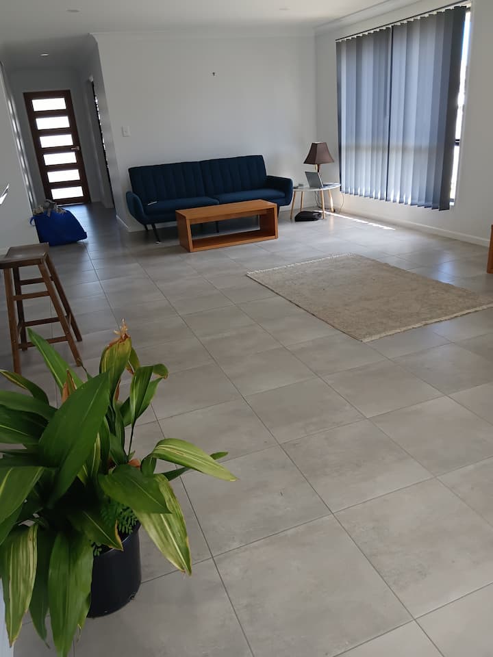 Urangan Suburban Quiet, Comfortable Neighbourhood - Hervey Bay