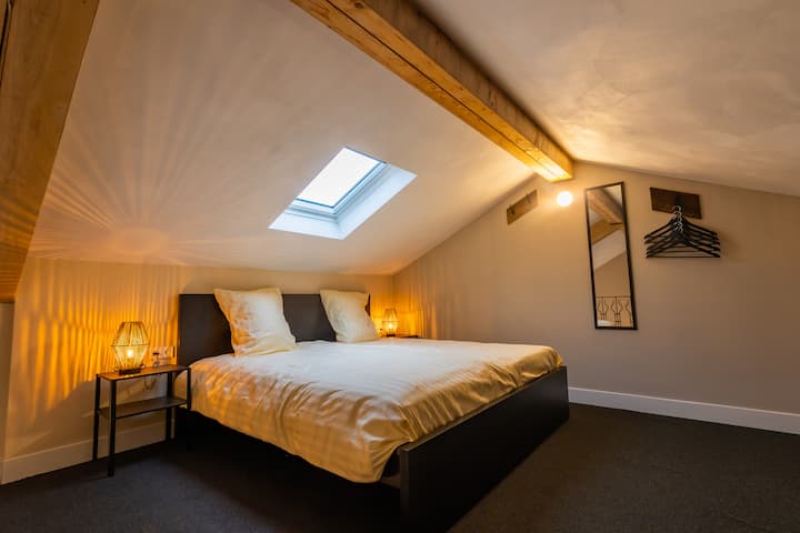 საძინებელი 1