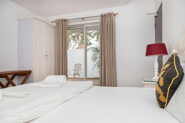 Bedroom 1 image 1