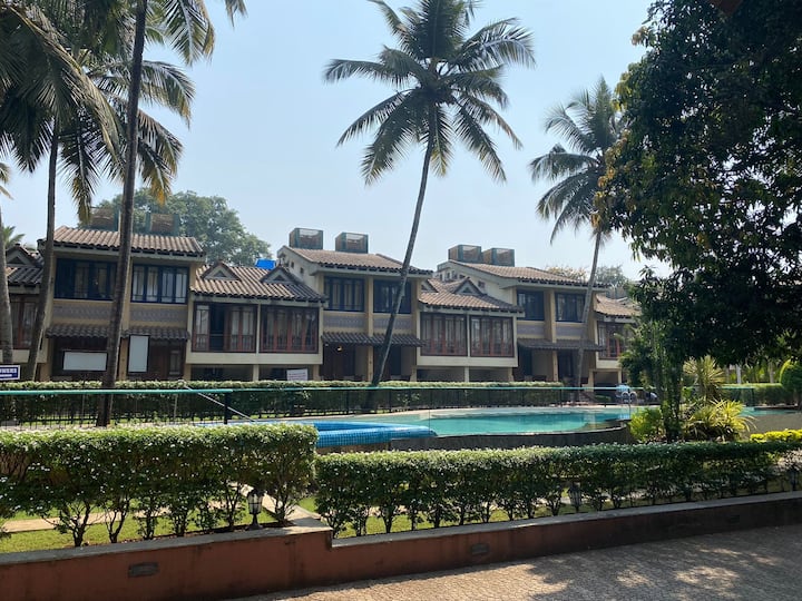 Pool 2 image 4