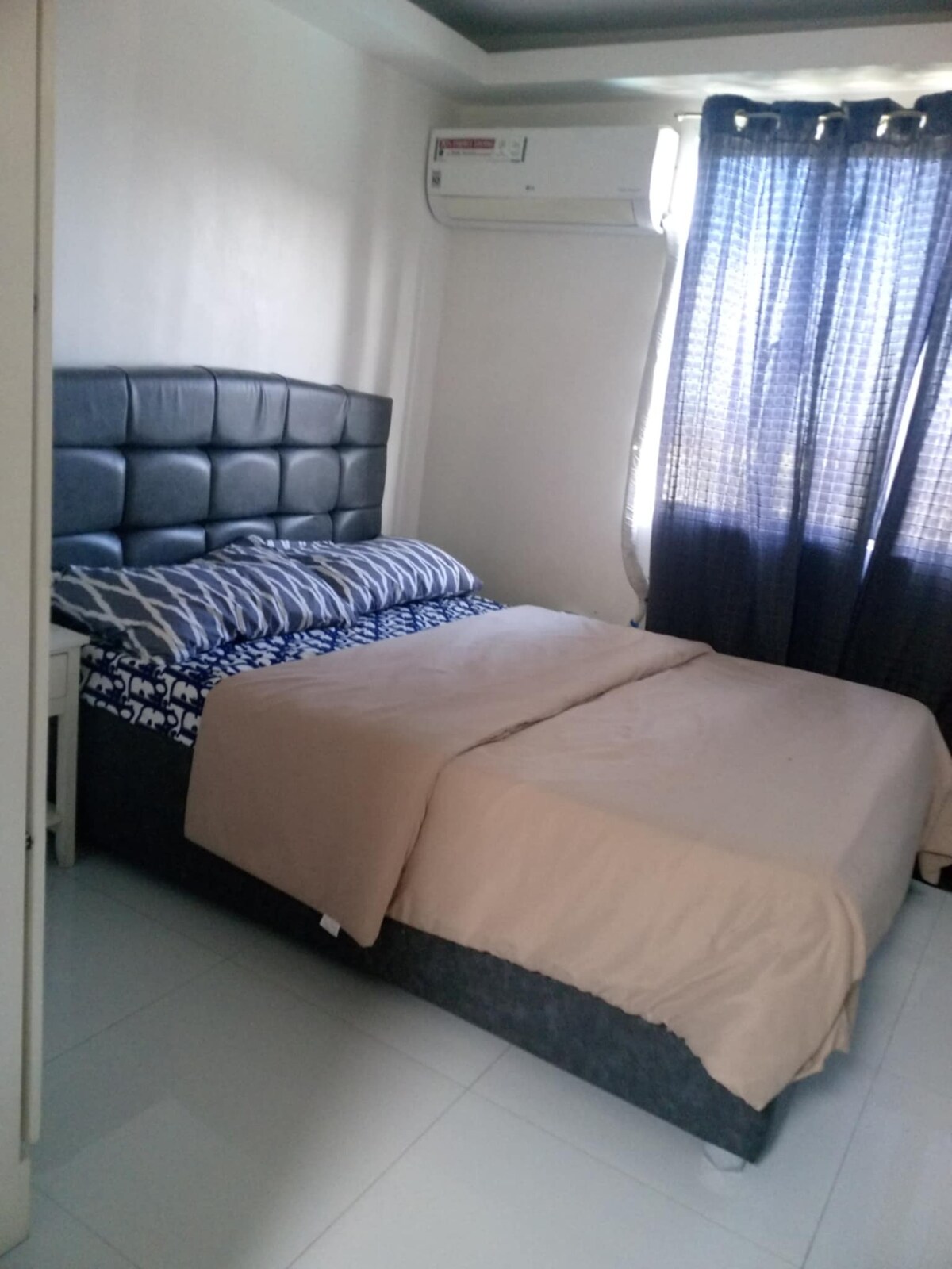 غرفة النوم 2