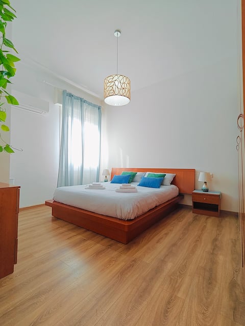 FreeParking/NoTouristTax/MotorValley/ModenaBologna