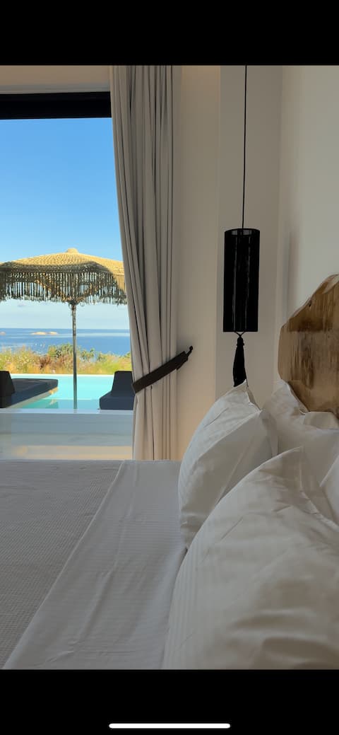 Aora Villa Mykonos @ Ftelia Beach