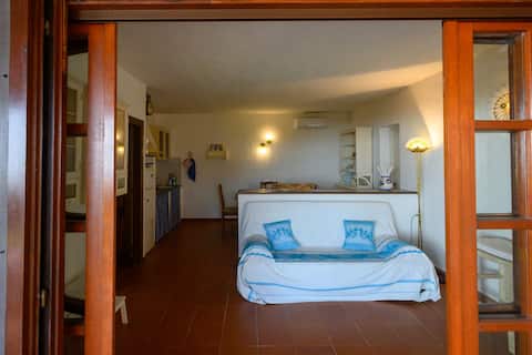 Top Airbnb: Blue Dawn. Wonderful sea view Capo Coda Cavallo a San Teodoro